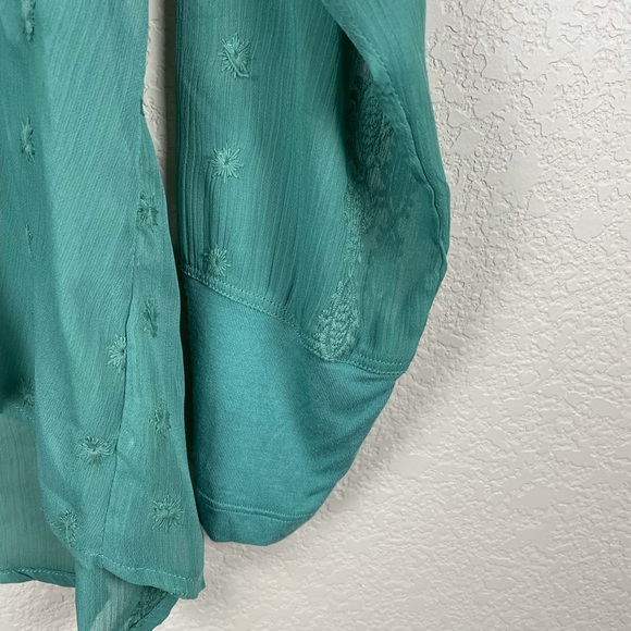 Democracy Green Embroidered Boho Blouse Size L - Picture 6 of 9